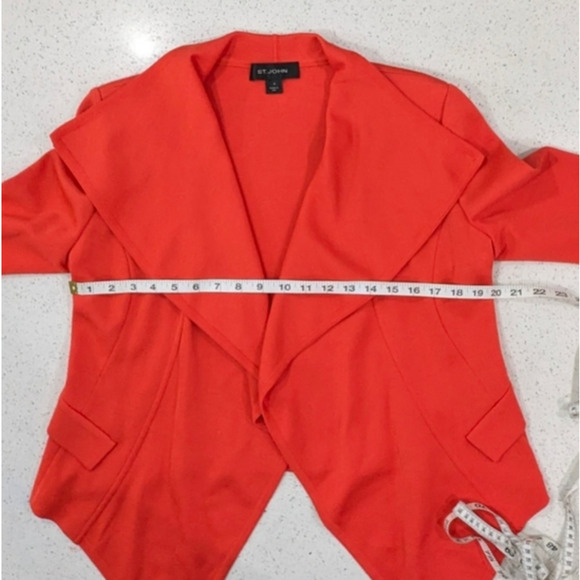 St.John Woman Coral  Draped Open Front Cardigan Sweater Blazer Princess Seams 8 - Picture 3 of 9